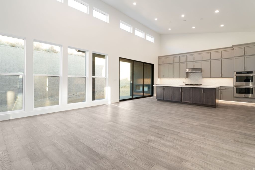 Photo of 4578 N SOLSTICE DR #332, Lehi, UT 84048 (MLS # 2145790)