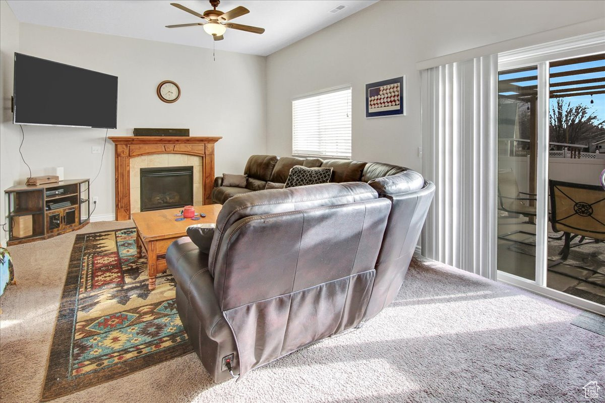 North Ogden, Utah 84404, United States, 5 Bedrooms Bedrooms, ,3 BathroomsBathrooms,Residential,Pending,7889