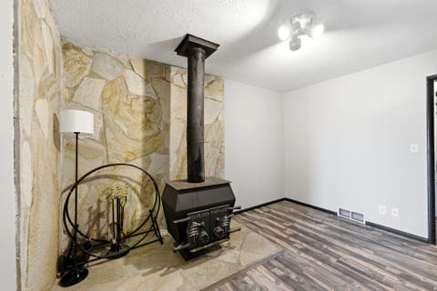 Tiny photo for 5625 S CRESTWOOD DR E, South Ogden, UT 84405 (MLS # 2177357)