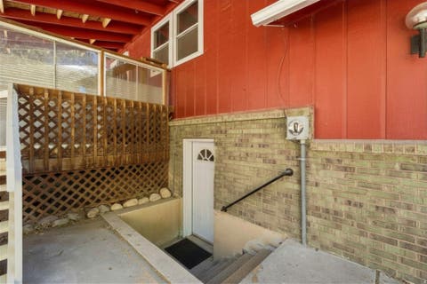 Tiny photo for 5625 S CRESTWOOD DR E, South Ogden, UT 84405 (MLS # 2177357)