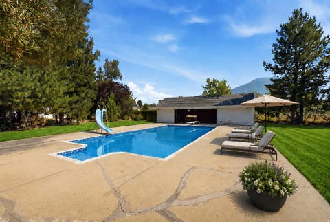 Tiny photo for 5625 S CRESTWOOD DR E, South Ogden, UT 84405 (MLS # 2177357)