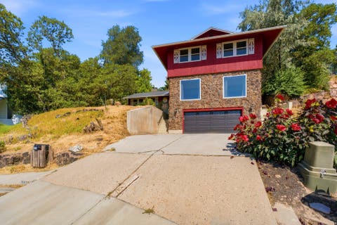 Tiny photo for 5625 S CRESTWOOD DR E, South Ogden, UT 84405 (MLS # 2177357)