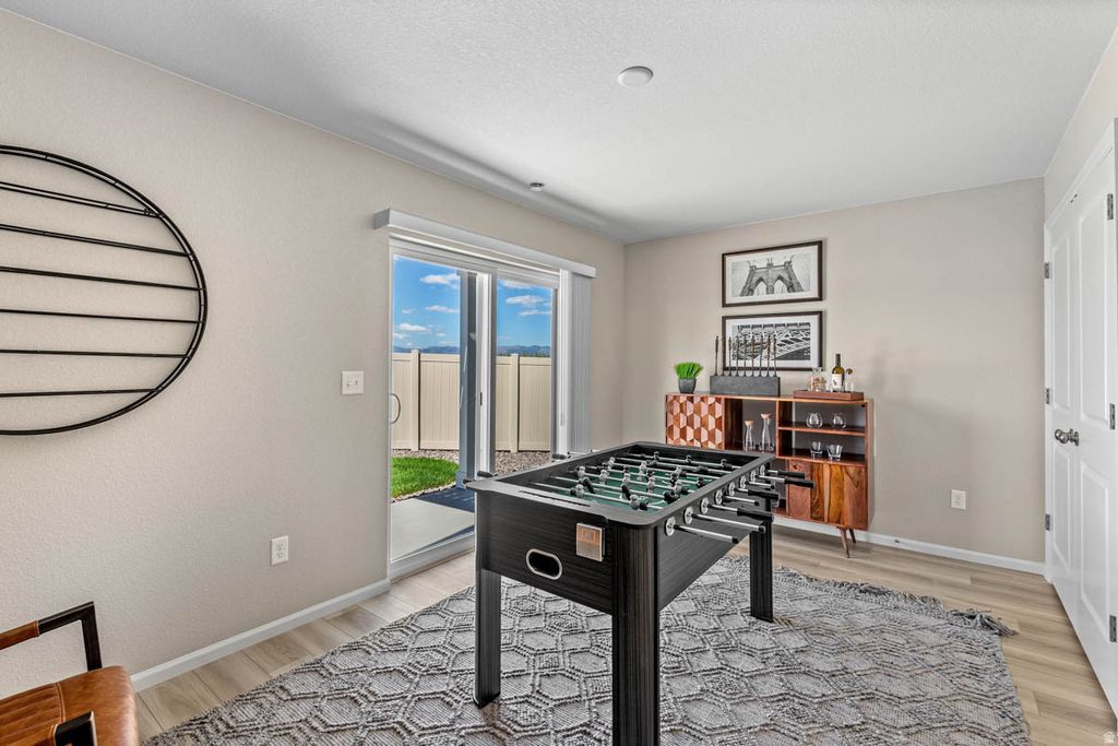 Photo of 367 E HALLS CREEK RD, Saratoga Springs, UT 84045 (MLS # 2154899)