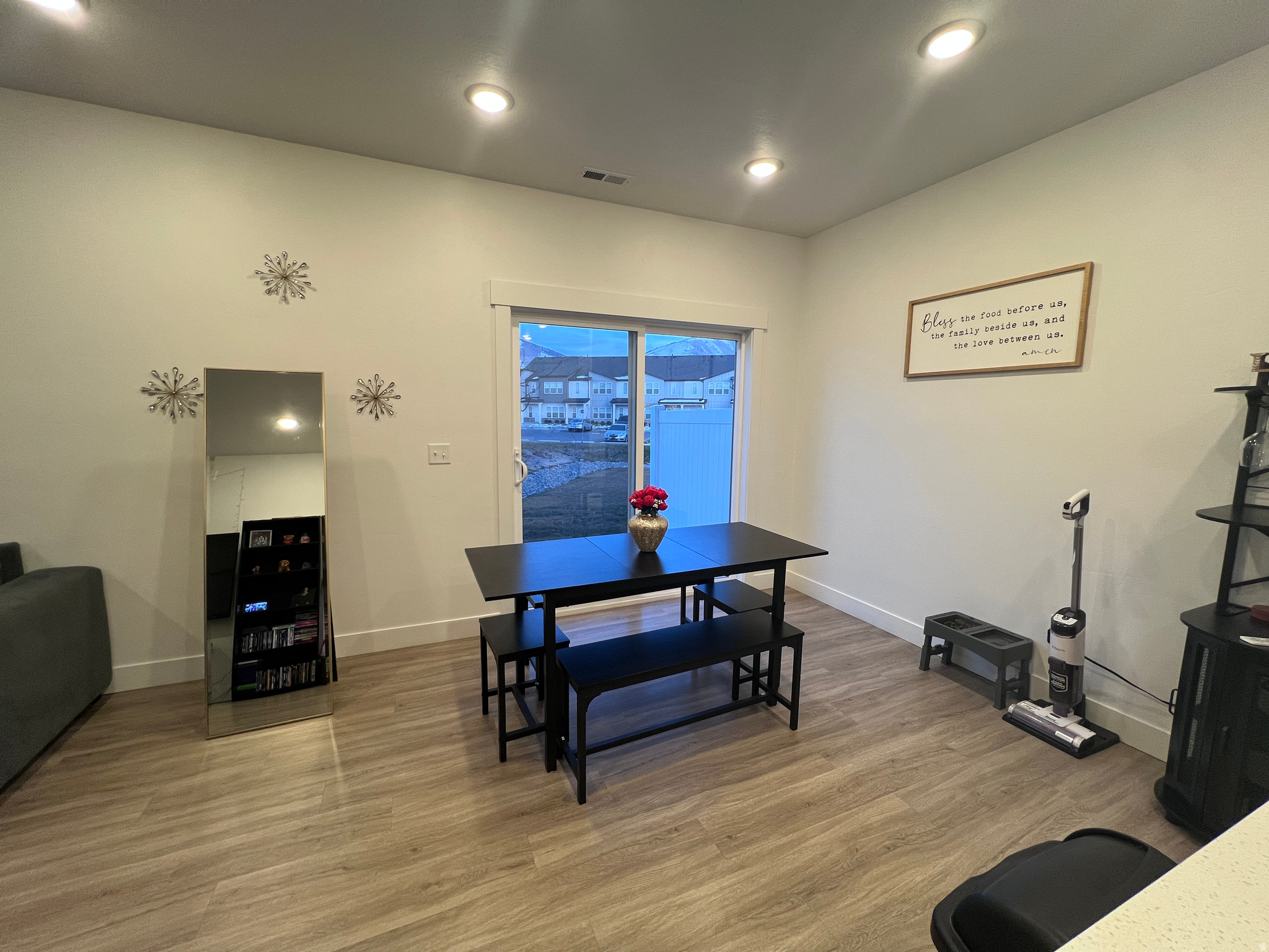 RIDGELINE PARK - Residential