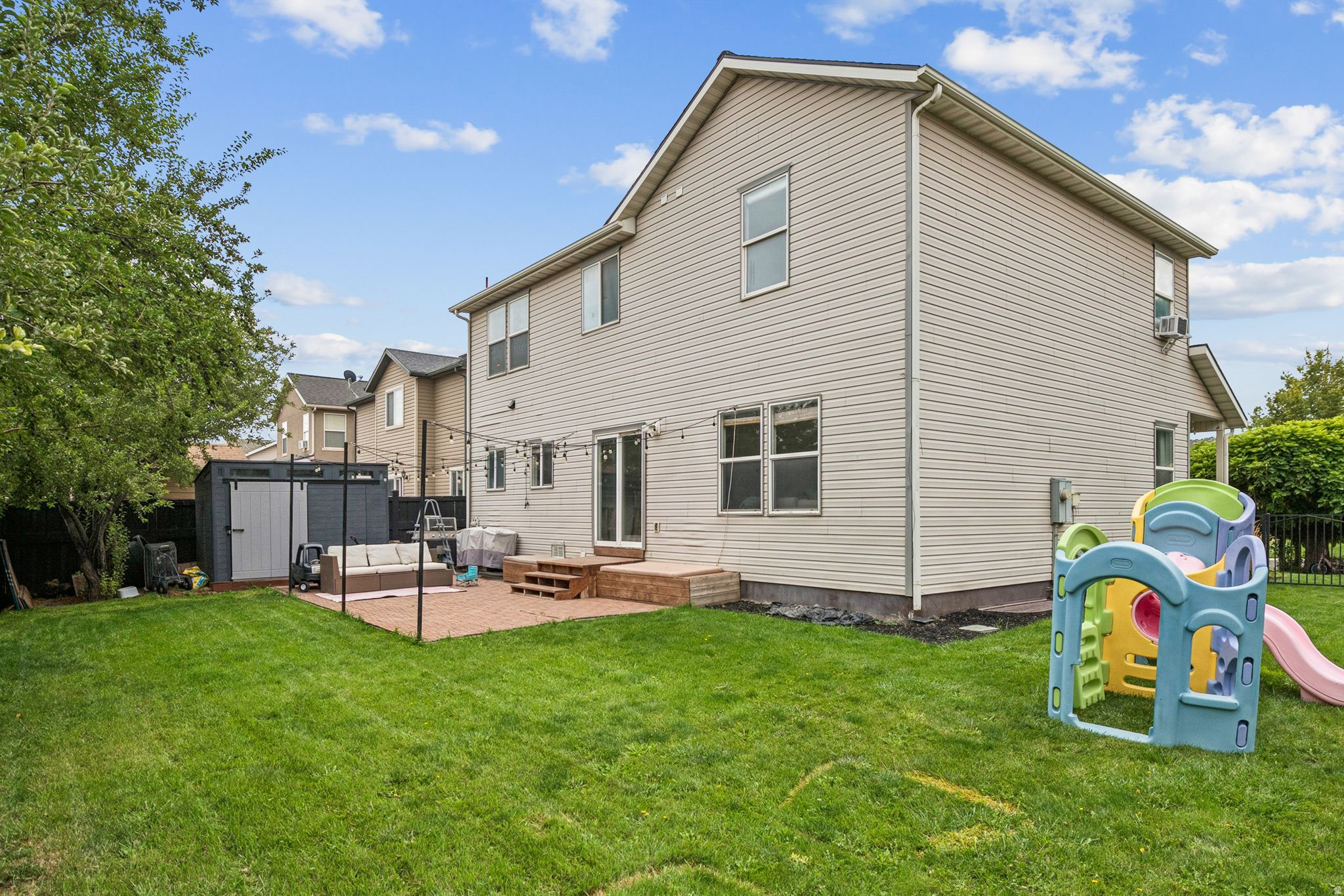 EAGLES GATE - Residential