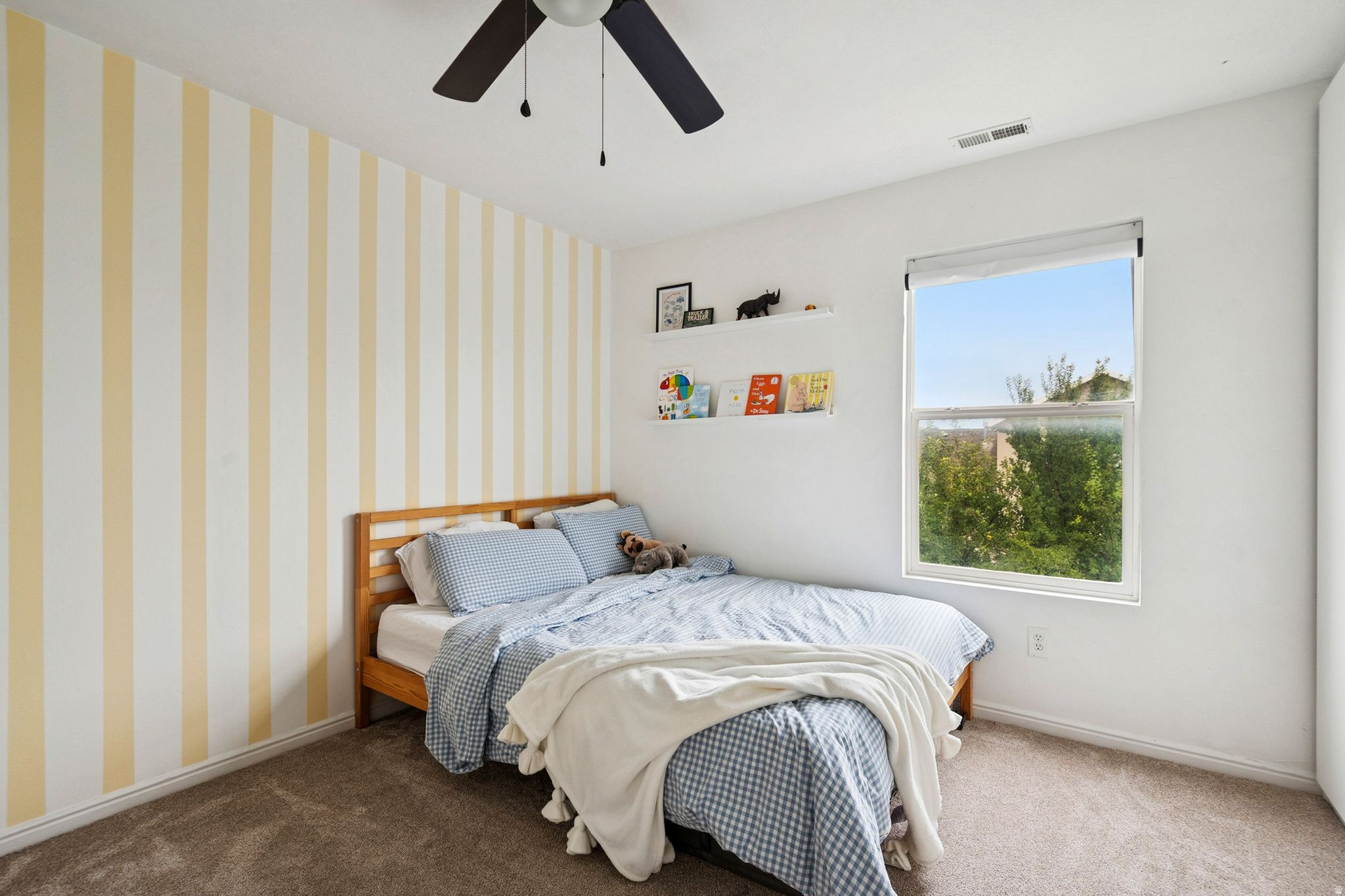 EAGLES GATE - Residential