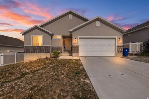 Photo of 3297 S NEWHOUSE DR W, Magna, UT 84044 (MLS # 2153481)