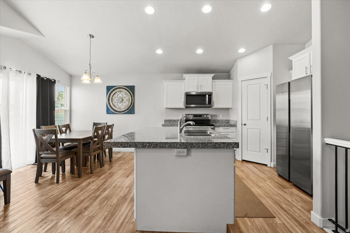 MEADOWS - Residential