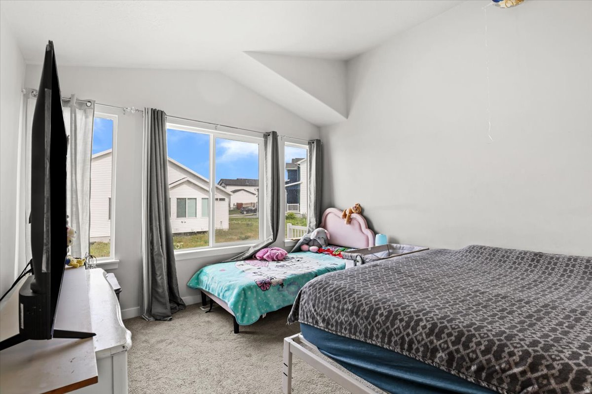 MEADOWS - Residential