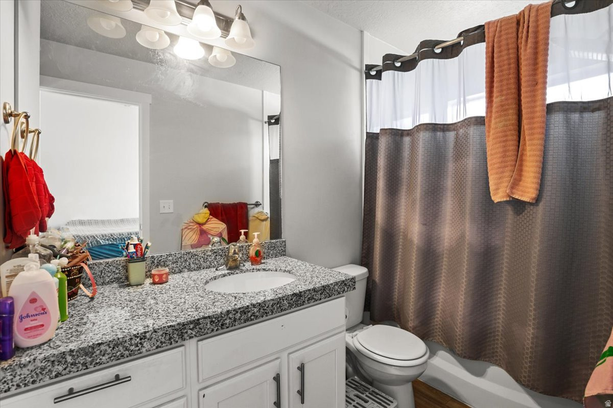 MEADOWS - Residential