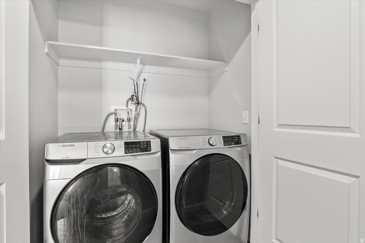 MEADOWS - Residential