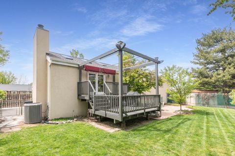 Tiny photo for 10183 S HICKORY POINT DR, Sandy, UT 84092 (MLS # 2158303)