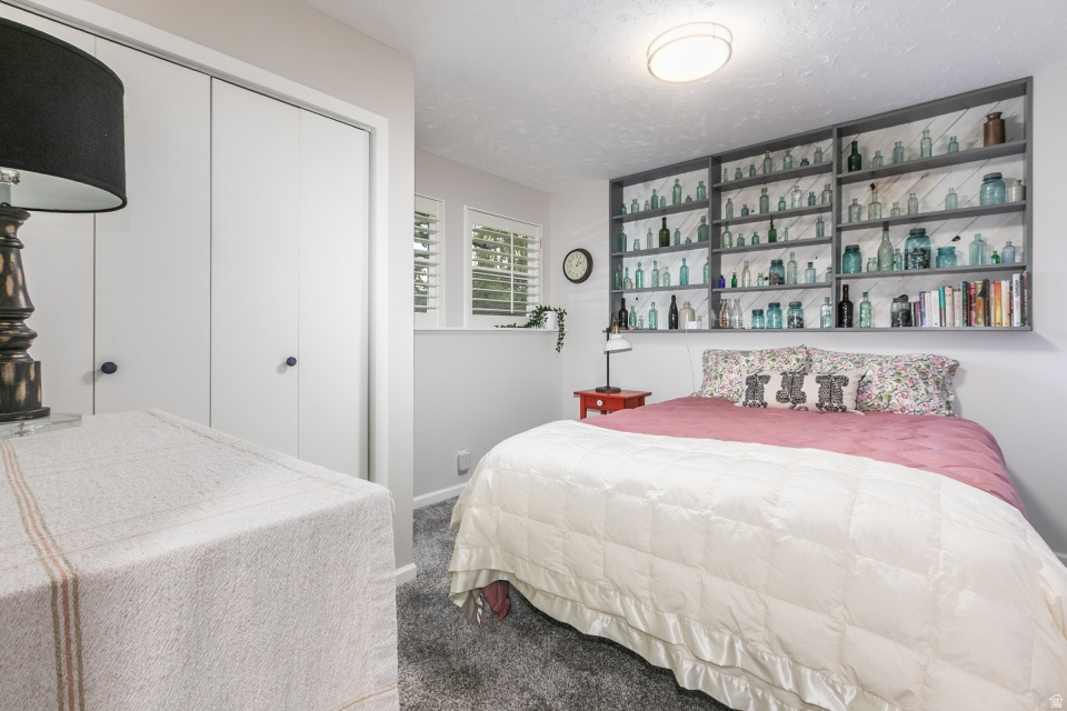 WHITE CITY - Residential