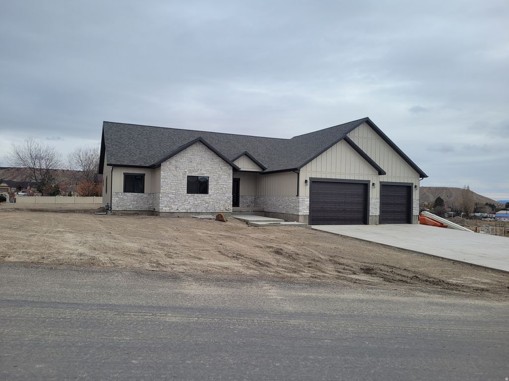 Photo of 1363 SHELBY LN, Helper, UT 84526 (MLS # 2125468)