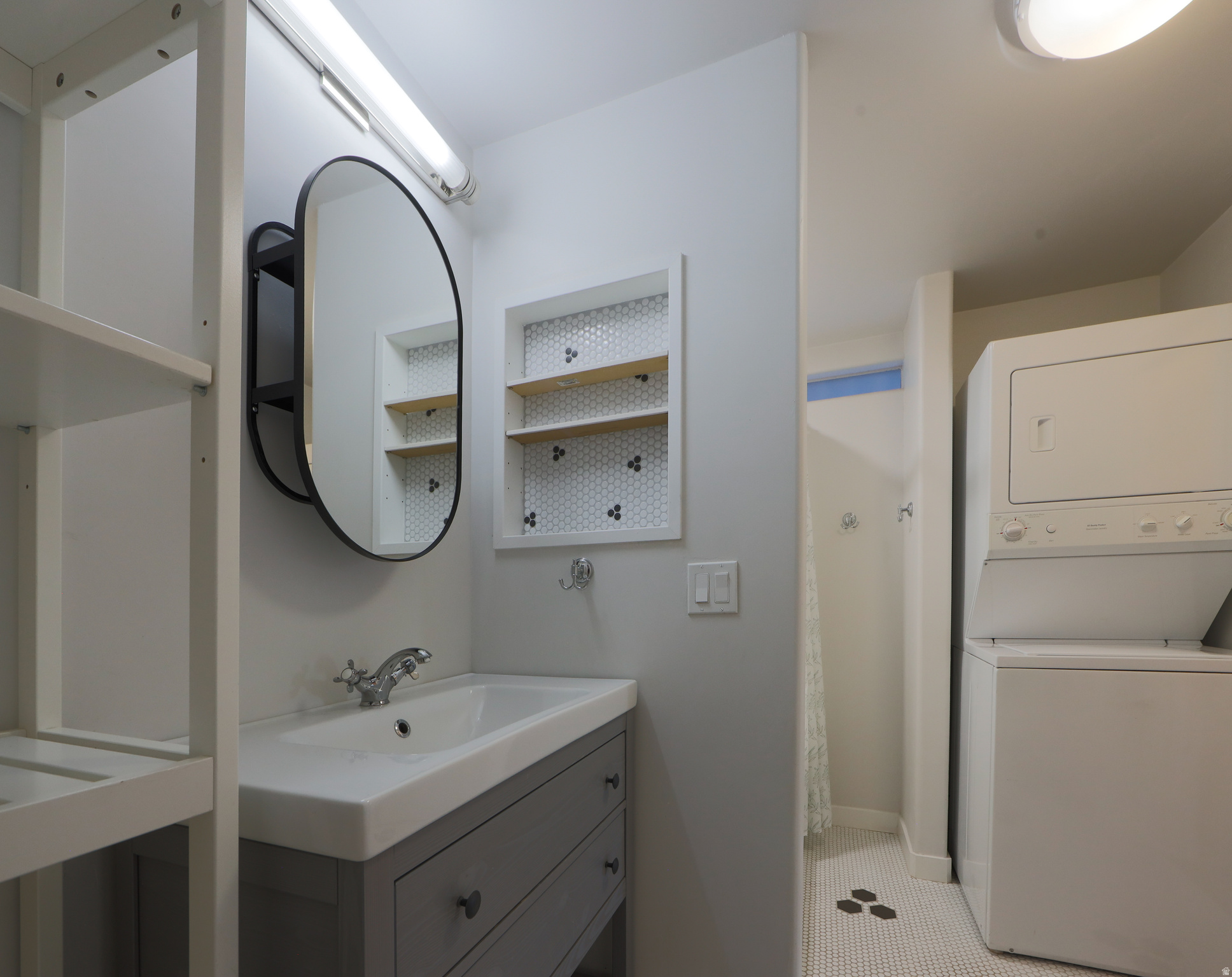 WESTON HAFEN MOBILE HOME EST - Residential