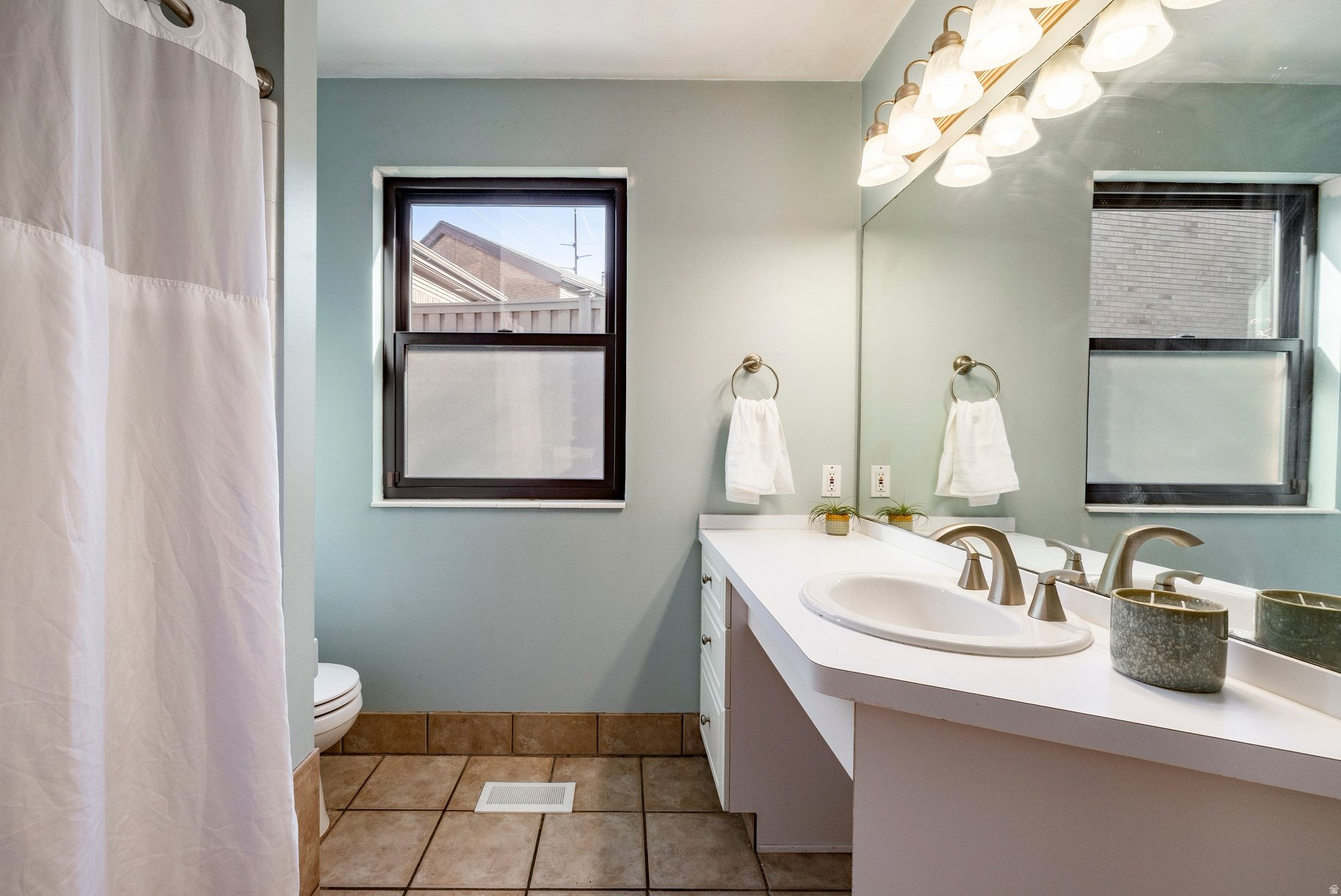 FEDERAL HEIGHTS - Residential