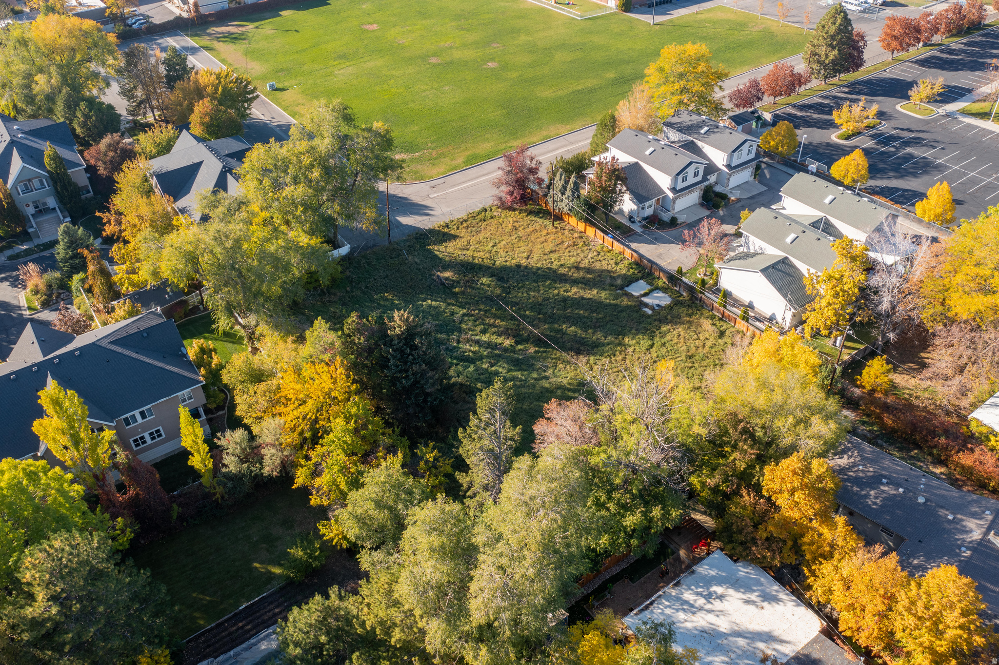 TERASTVADSADRIAN - Land