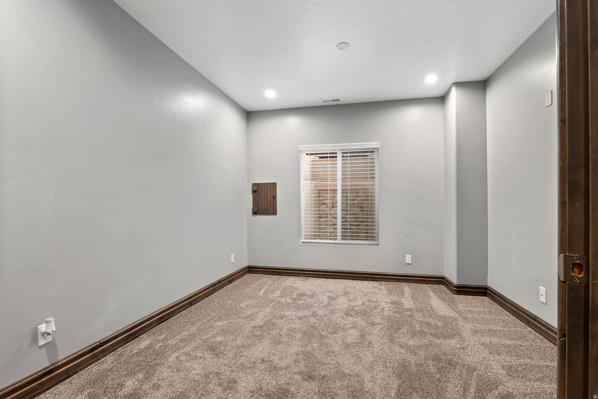 KIRKLAND HEIGHTS SUBDIVISION - Residential