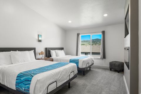 Tiny photo for 175 S BLUE TOPAZ ST, Garden City, UT 84028 (MLS # 2129725)