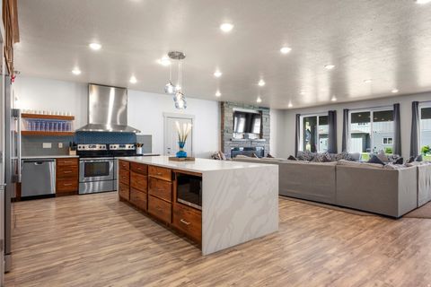 Tiny photo for 175 S BLUE TOPAZ ST, Garden City, UT 84028 (MLS # 2129725)