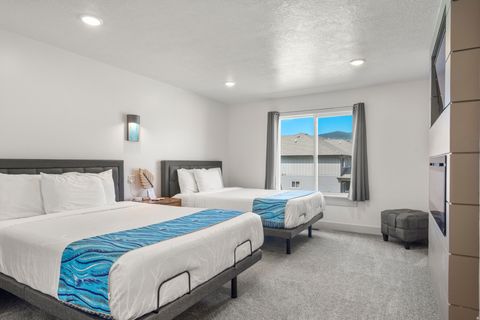 Tiny photo for 175 S BLUE TOPAZ ST, Garden City, UT 84028 (MLS # 2129725)