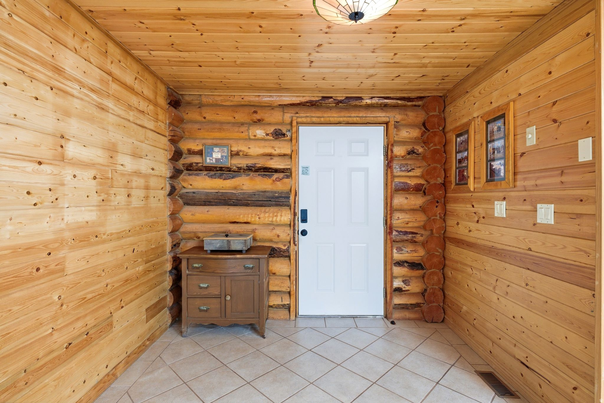 TIMBER LAKES - Residential