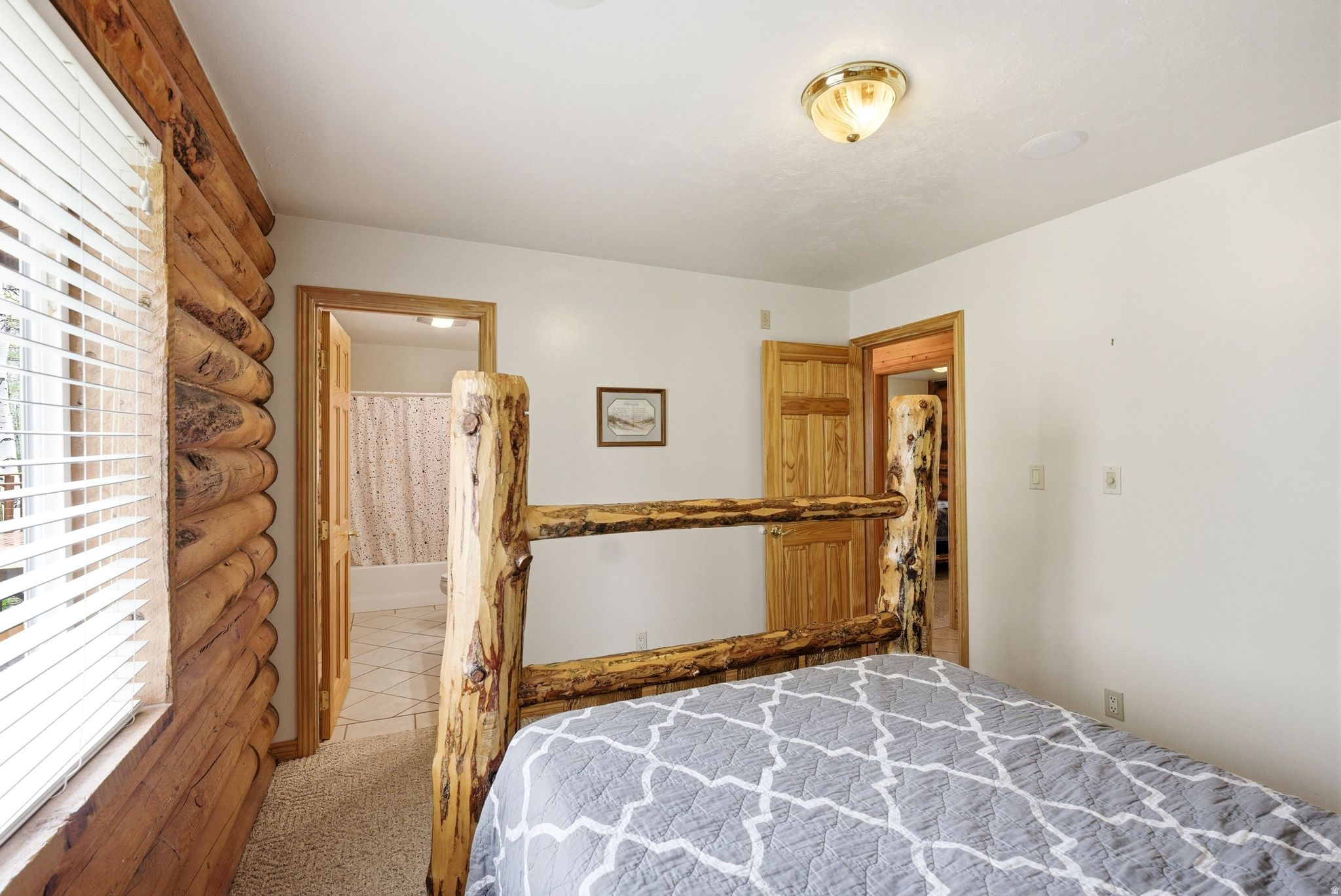 TIMBER LAKES - Residential