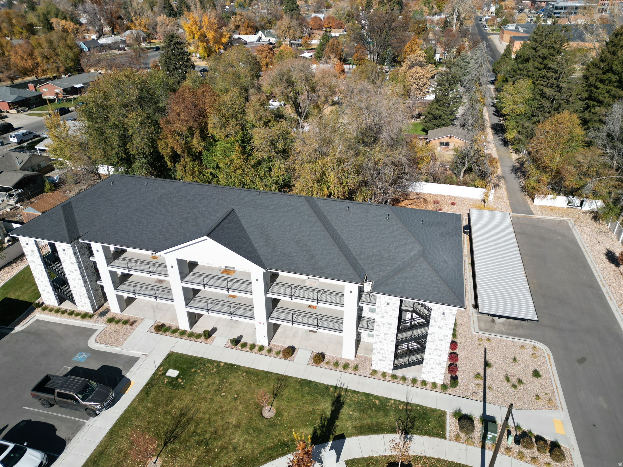 FOXRIDGE - Residential