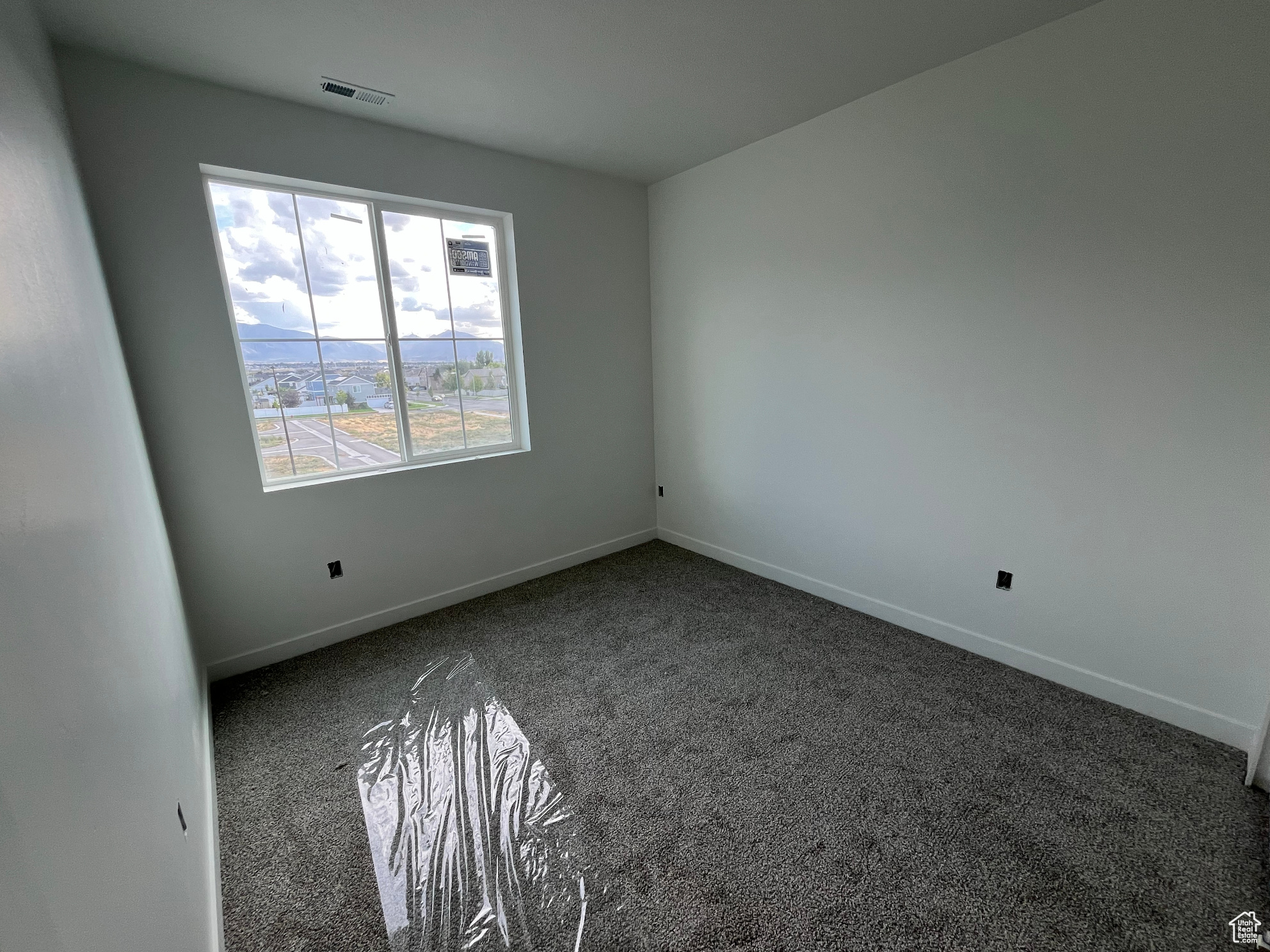 HUNTINGTON RANCH - Residential Income