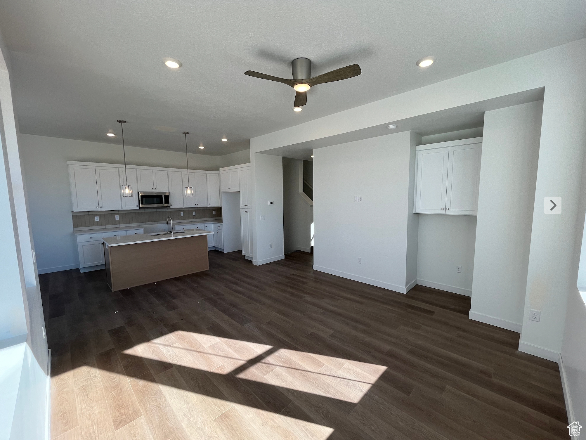 HUNTINGTON RANCH - Residential Income