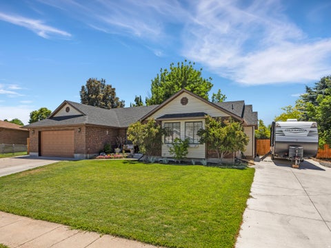 Tiny photo for 5558 S 400 W, Washington Terrace, UT 84405 (MLS # 2166743)