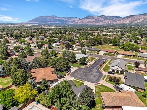 Tiny photo for 5558 S 400 W, Washington Terrace, UT 84405 (MLS # 2166743)