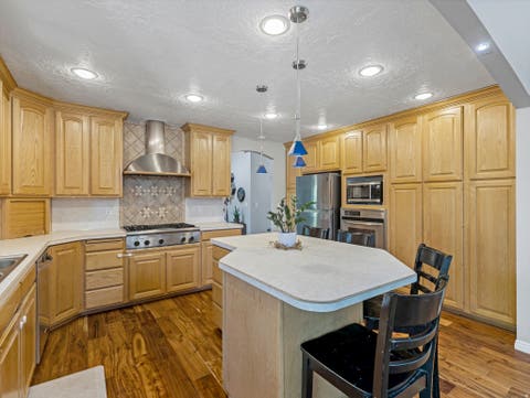 Tiny photo for 5558 S 400 W, Washington Terrace, UT 84405 (MLS # 2166743)