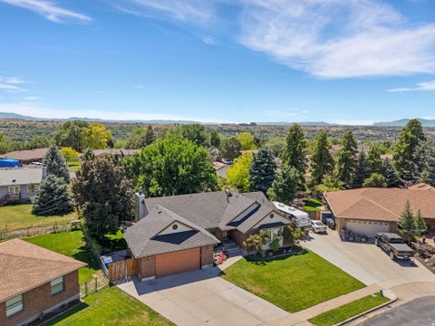 Tiny photo for 5558 S 400 W, Washington Terrace, UT 84405 (MLS # 2166743)
