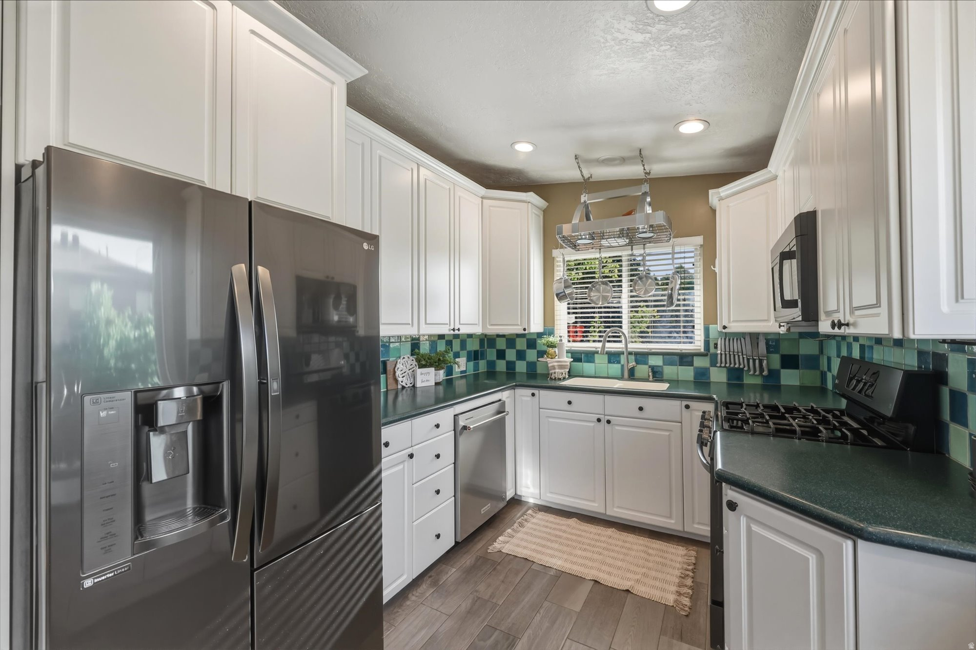 NORTH MILLCREEK - Residential