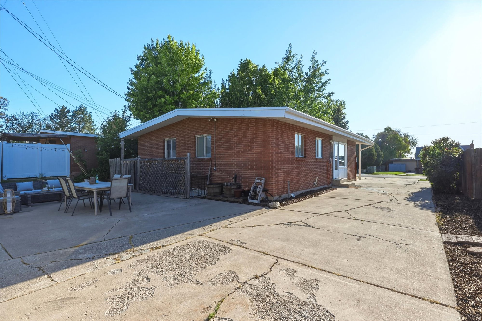 NORTH MILLCREEK - Residential