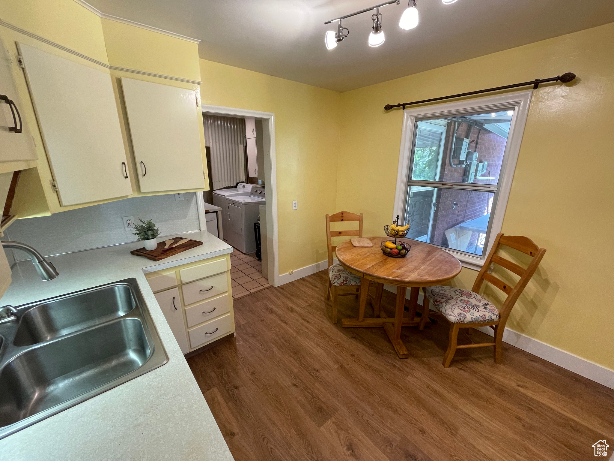 PROVOST PARK - Residential