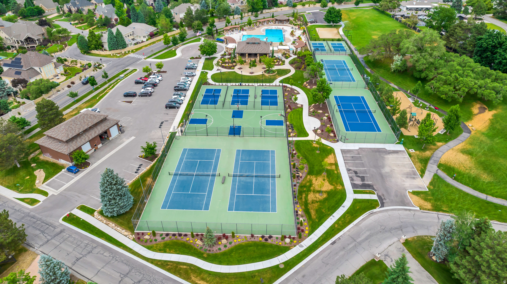 PEPPERWOOD - Residential