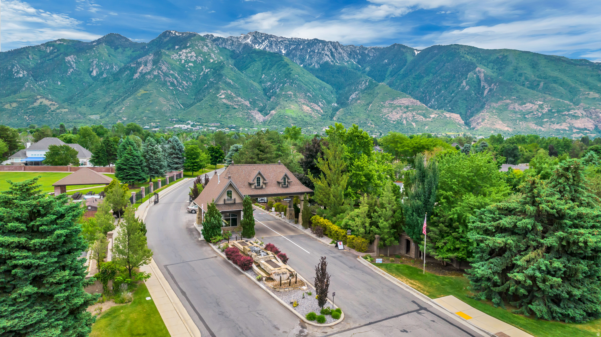 PEPPERWOOD - Residential