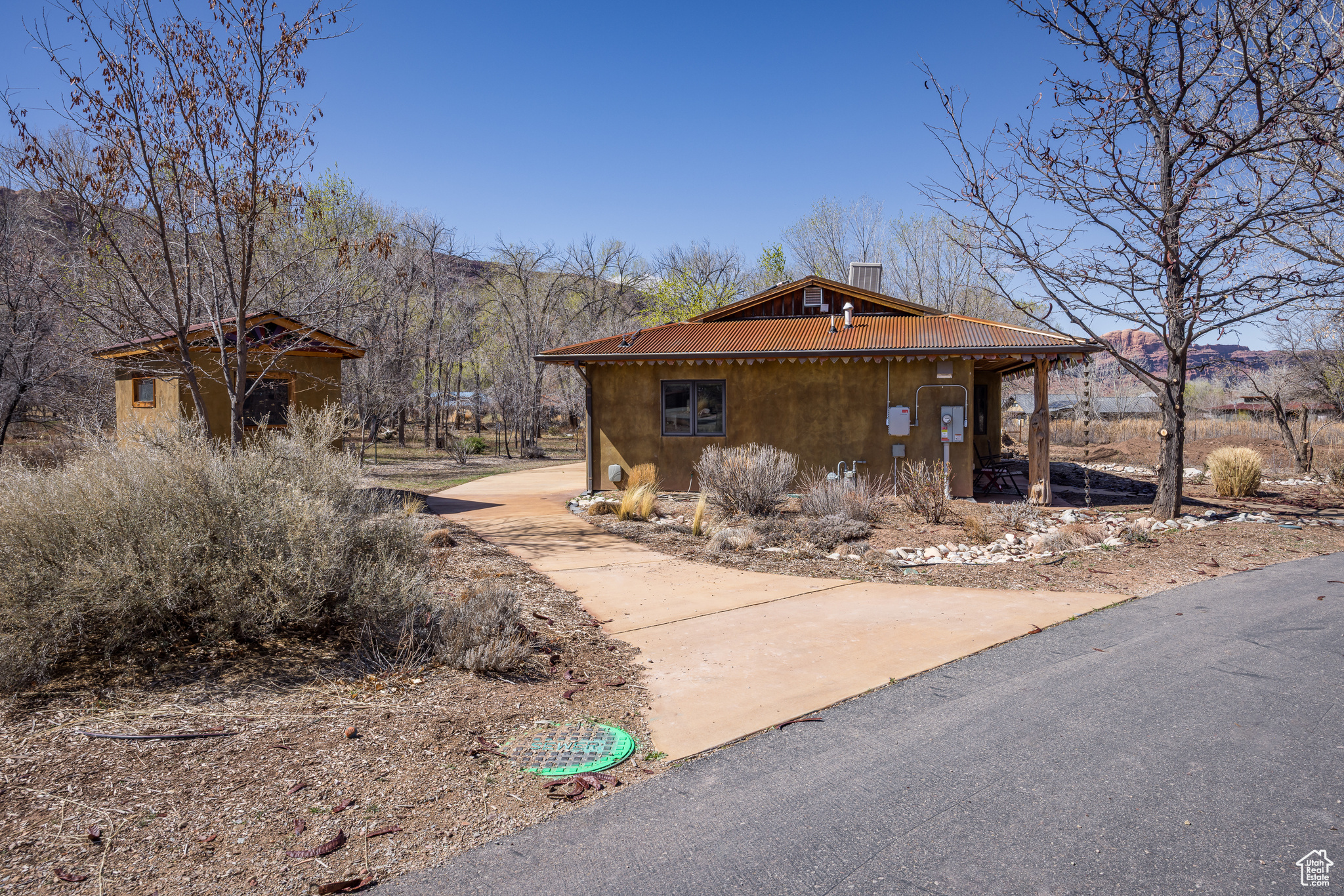 Moab, Utah 84532, United States, 2 Bedrooms Bedrooms, ,2 BathroomsBathrooms,Residential,Active,115664