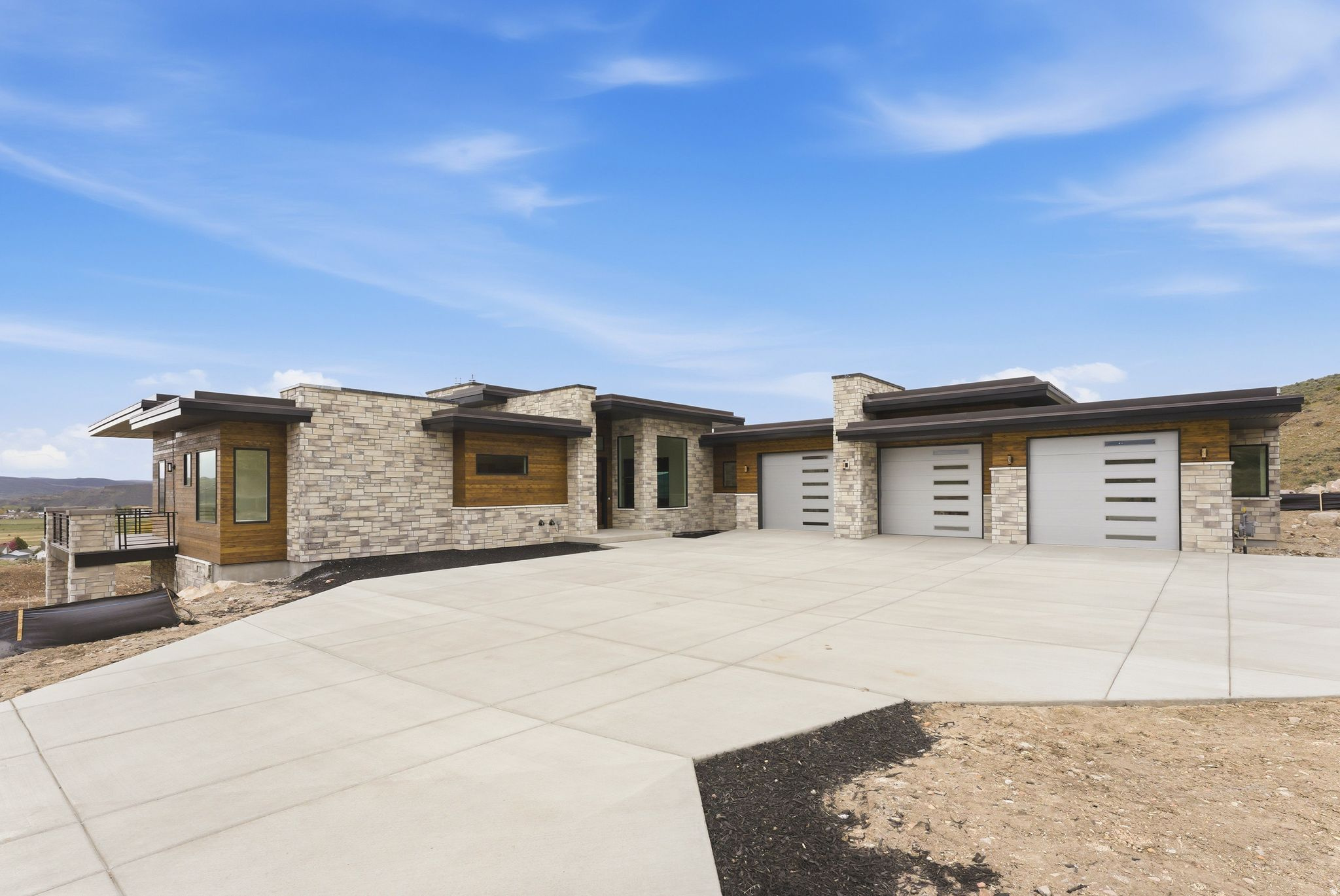 FOOTHILLS AT FRANCIS - Residential