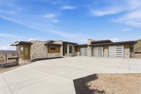 Tiny photo for 952 HIGH COUNTRY LN #14, Francis, UT 84036 (MLS # 2151565)
