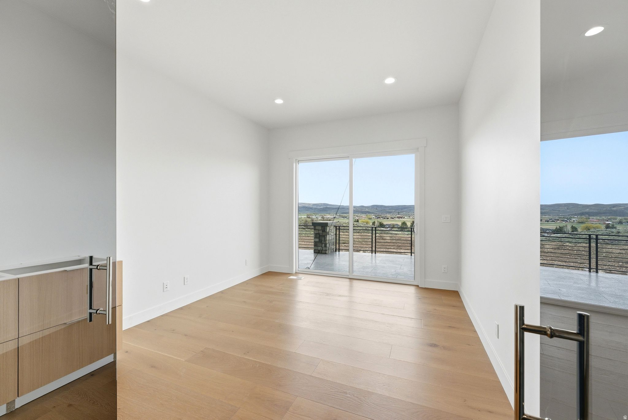 FOOTHILLS AT FRANCIS - Residential