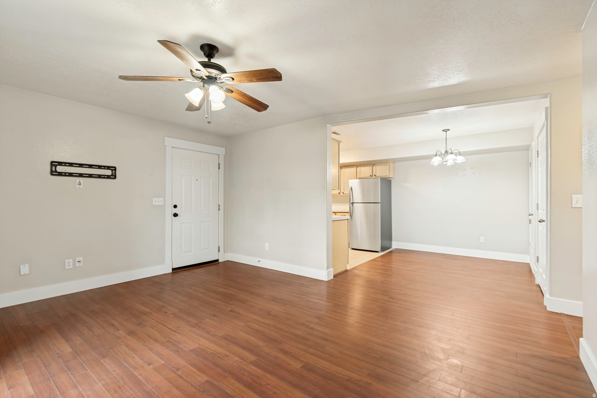 WILLOW SPRINGS - Residential