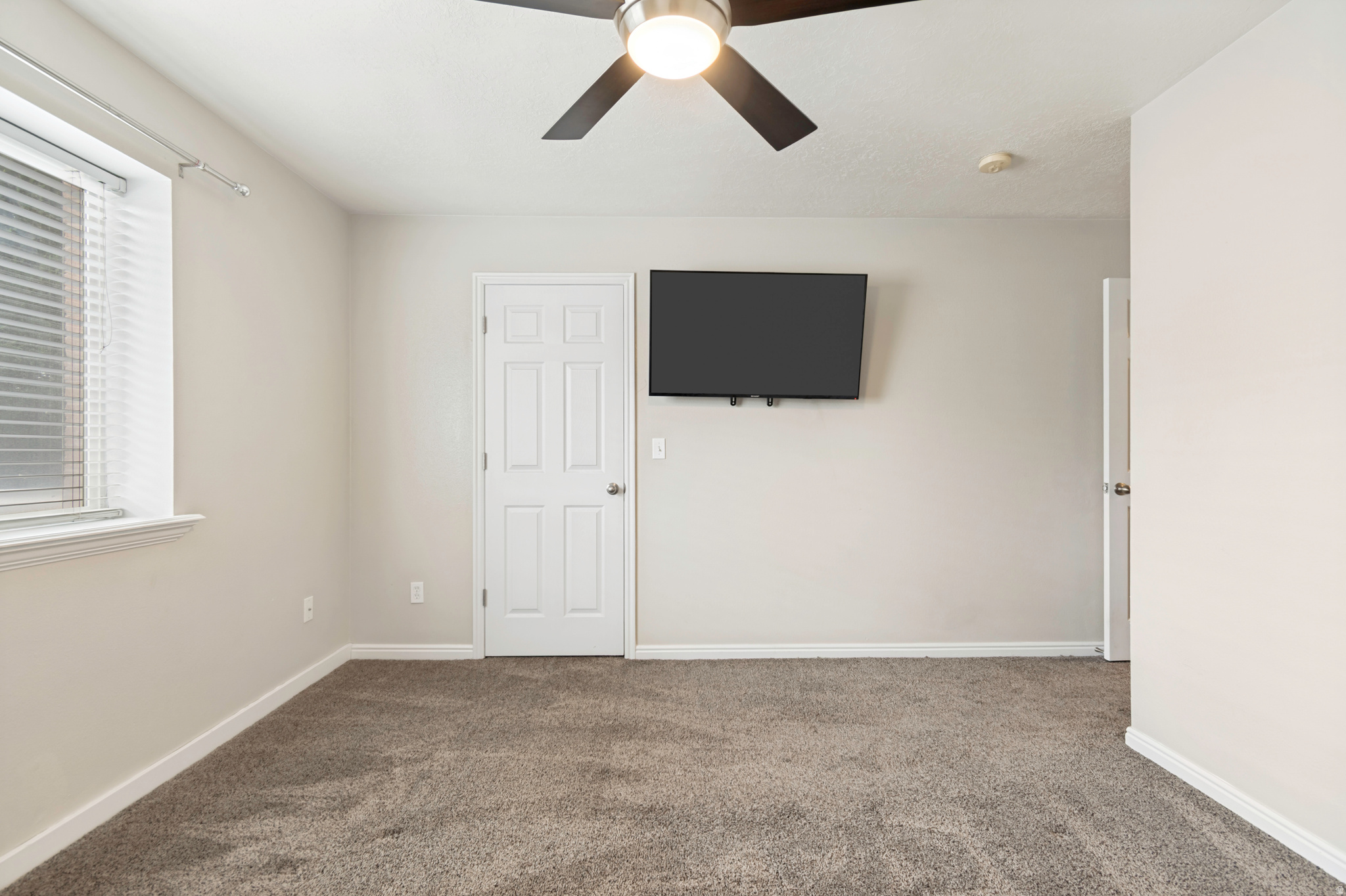 WILLOW SPRINGS - Residential