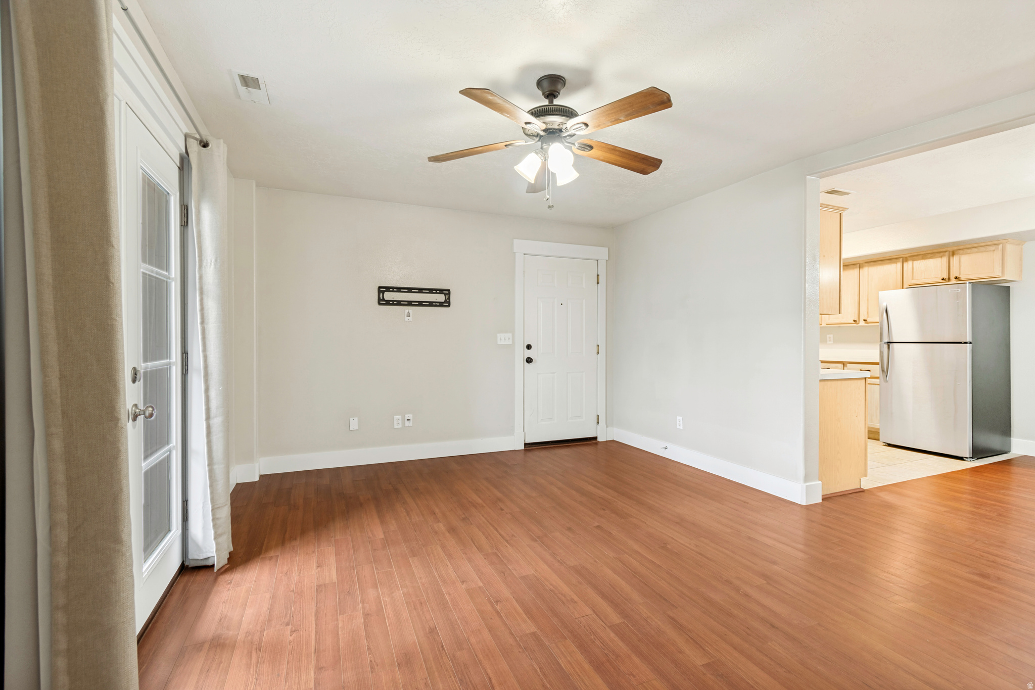 WILLOW SPRINGS - Residential