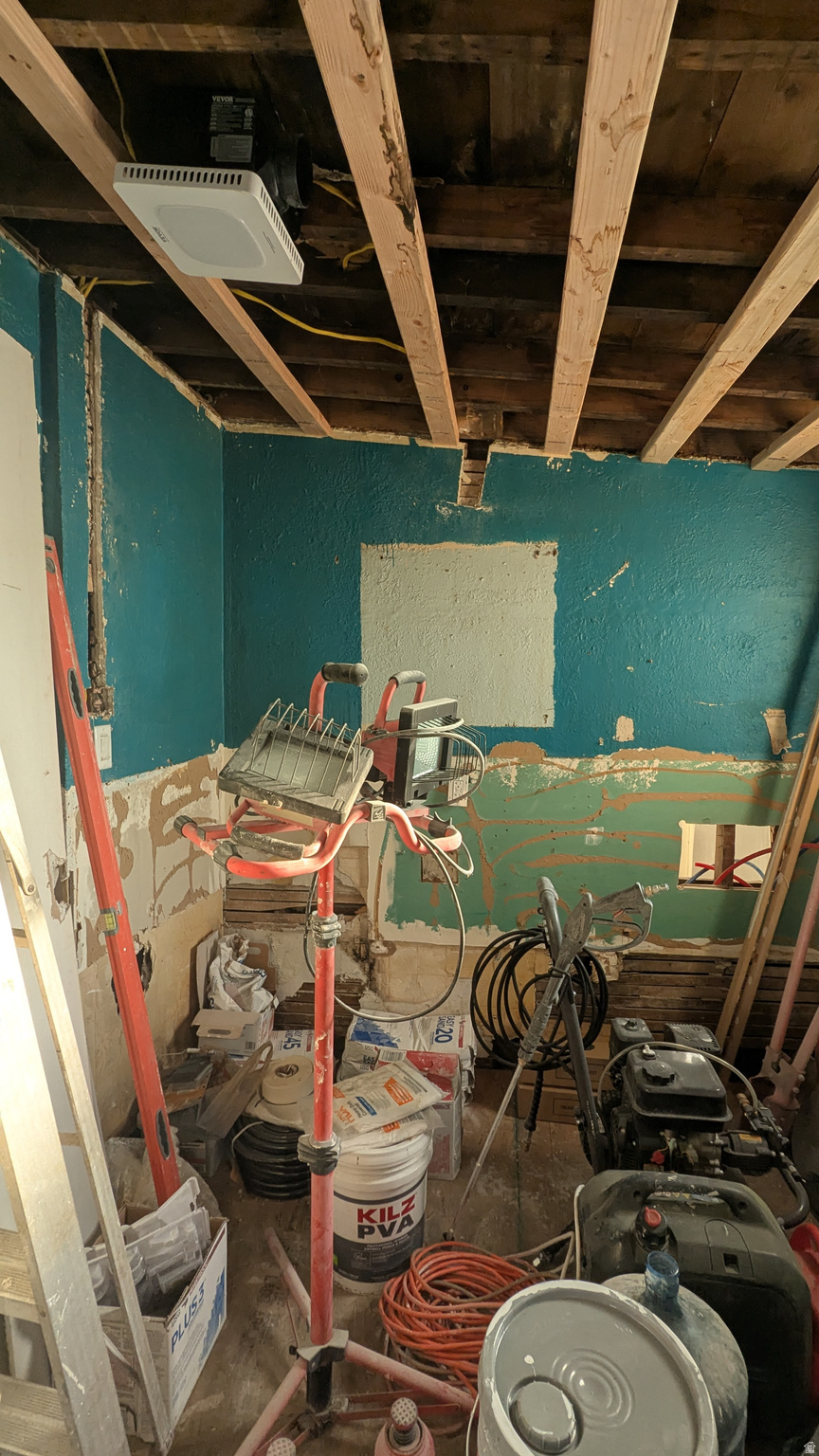 MONTROSE ADD - Residential