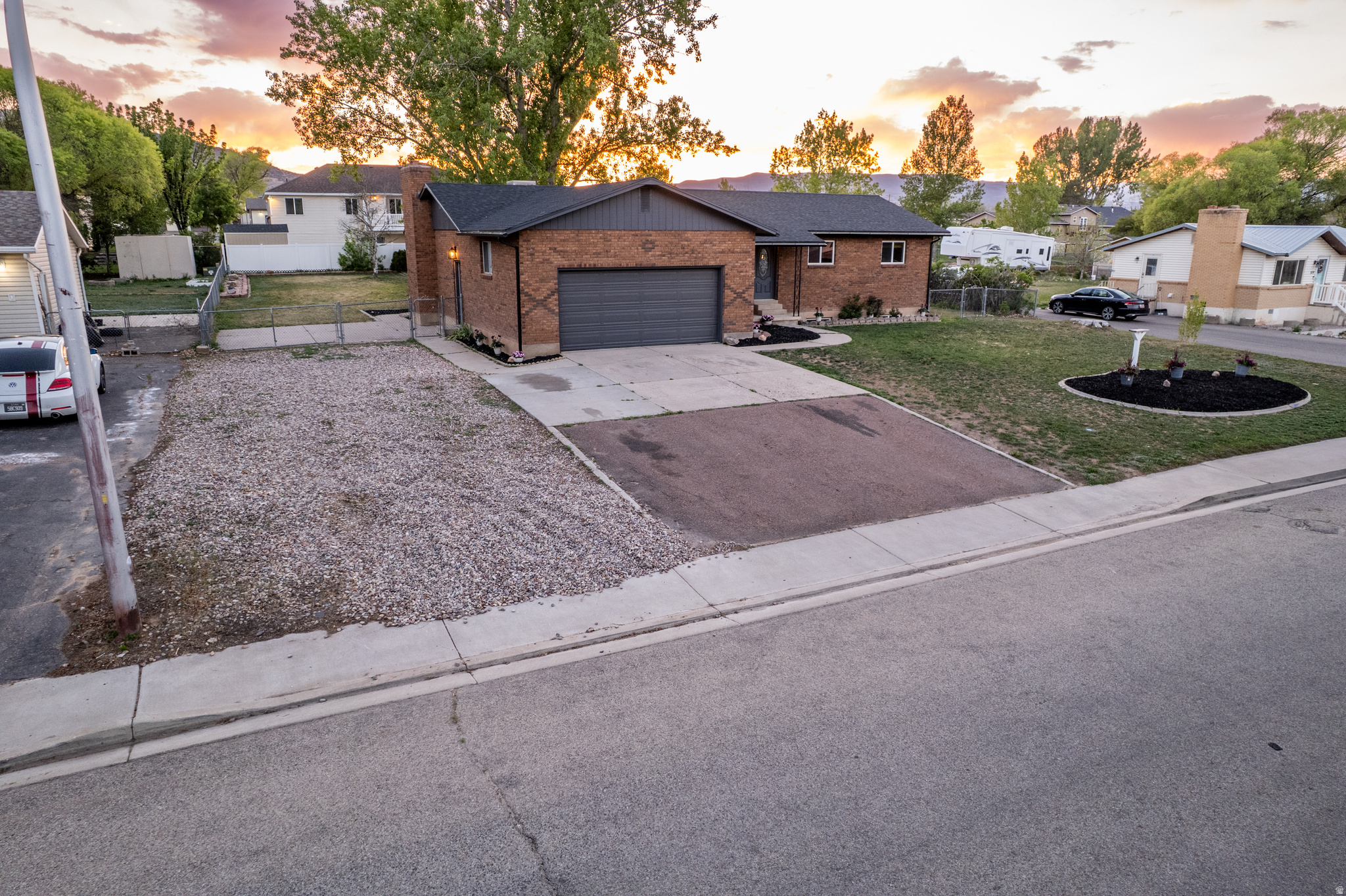 COUNTRYSIDE DRIVE SUBDIVISION - Residential
