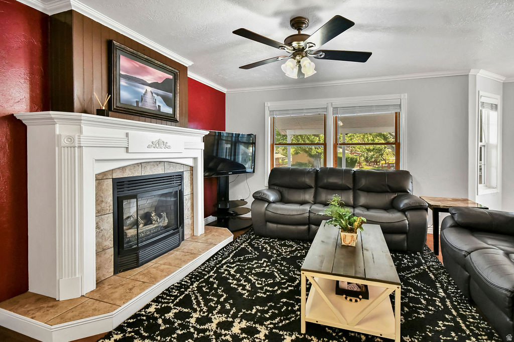 PARK WEST - Residential