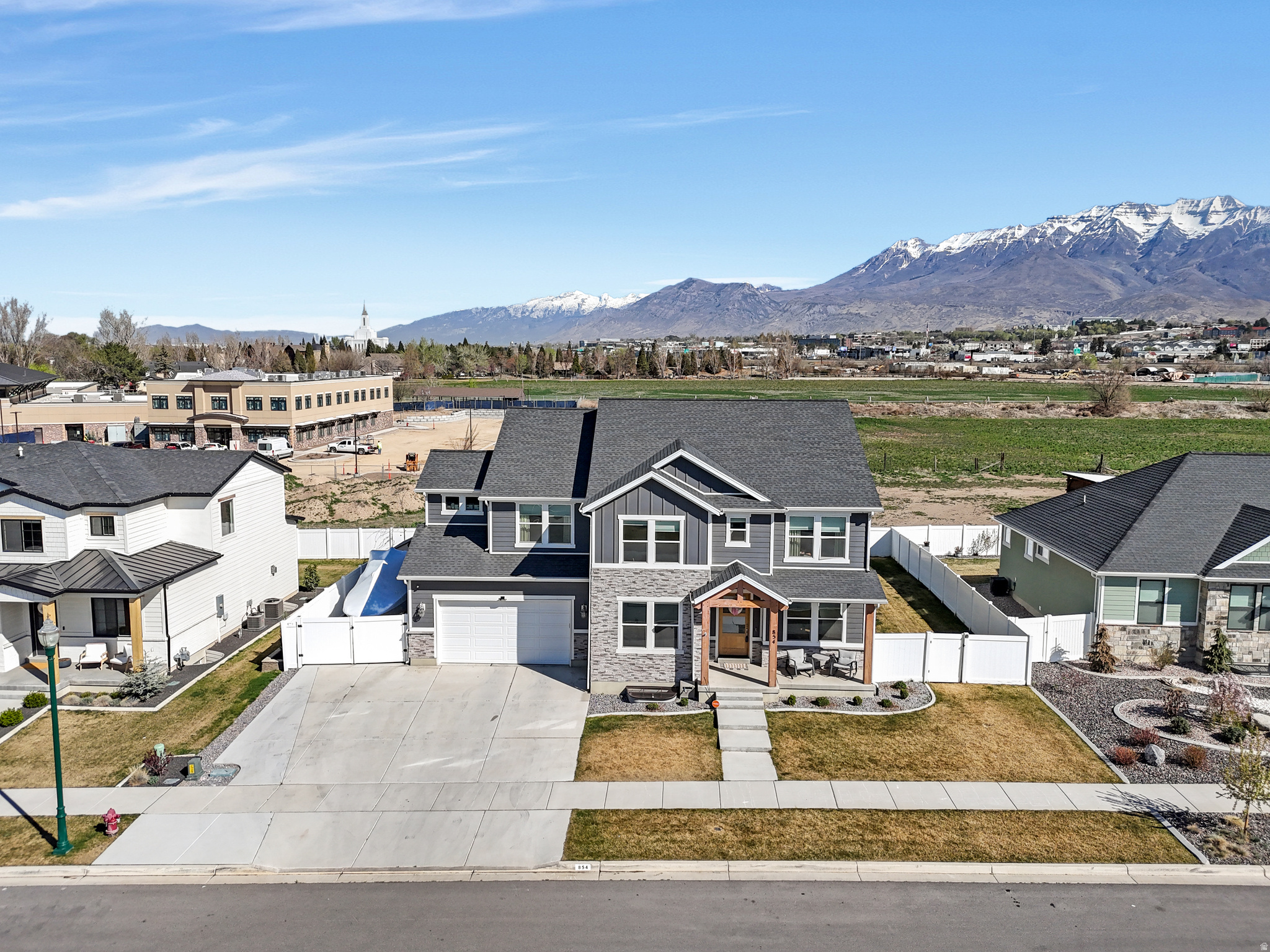 PAYTON CROSSING - Residential